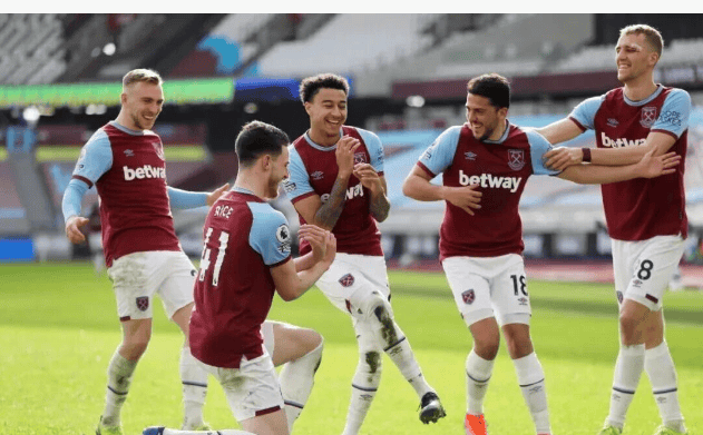 随着湖人胜步行者，詹姆斯绝杀！快船胜尼克斯第6，西部排名变化